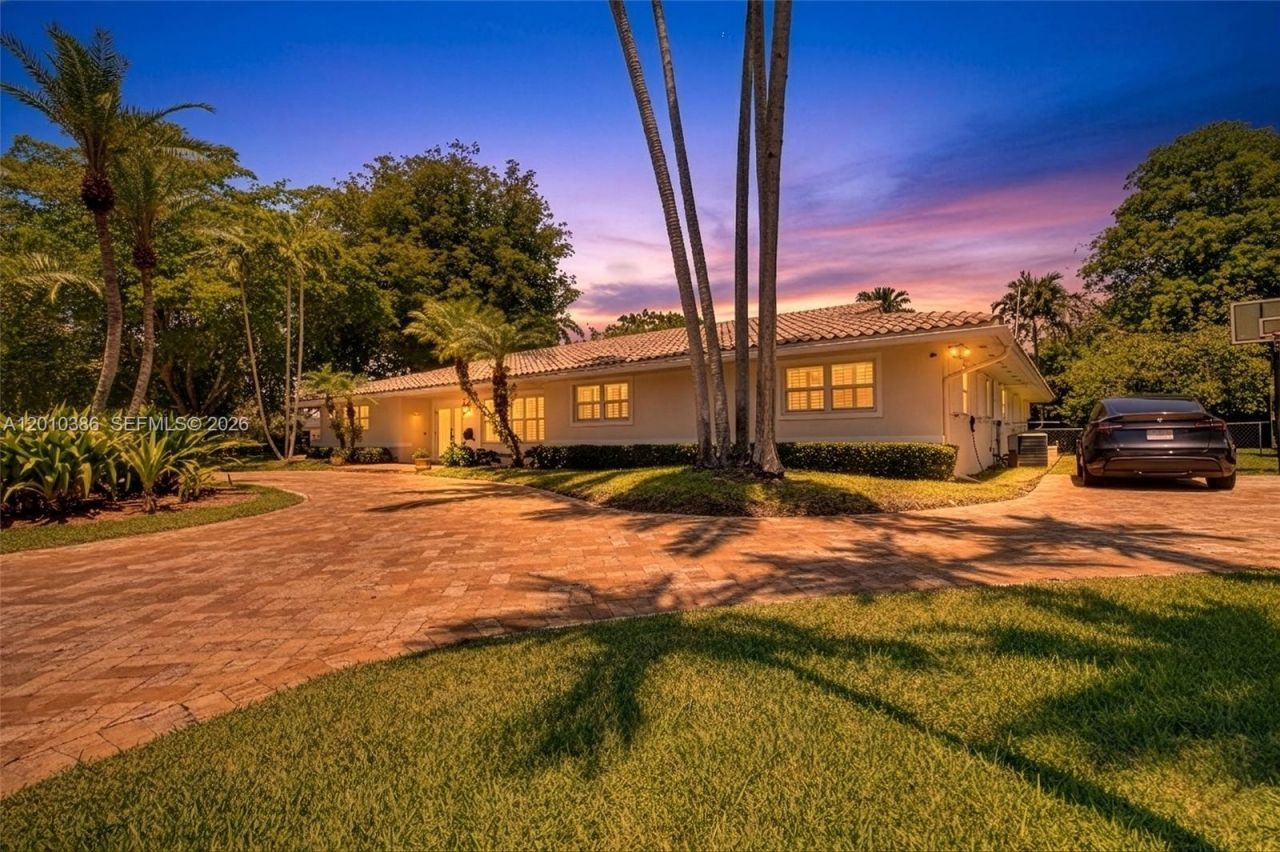 7175 SW 117th Ter, Pinecrest, FL 33156 Photo