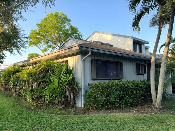 1533 Gabriel St , Hollywood, FL 33020