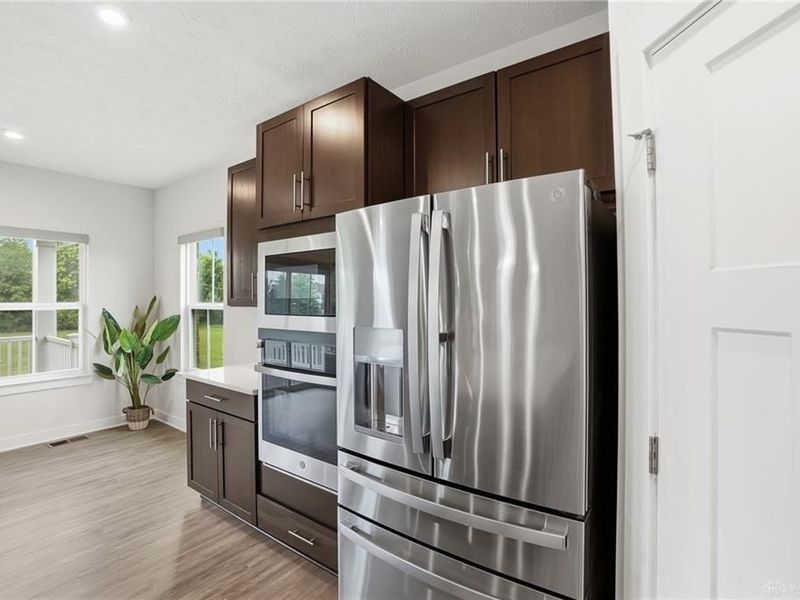 11075 Elk Creek Drive, Washington Township, OH 45458 Photo 17