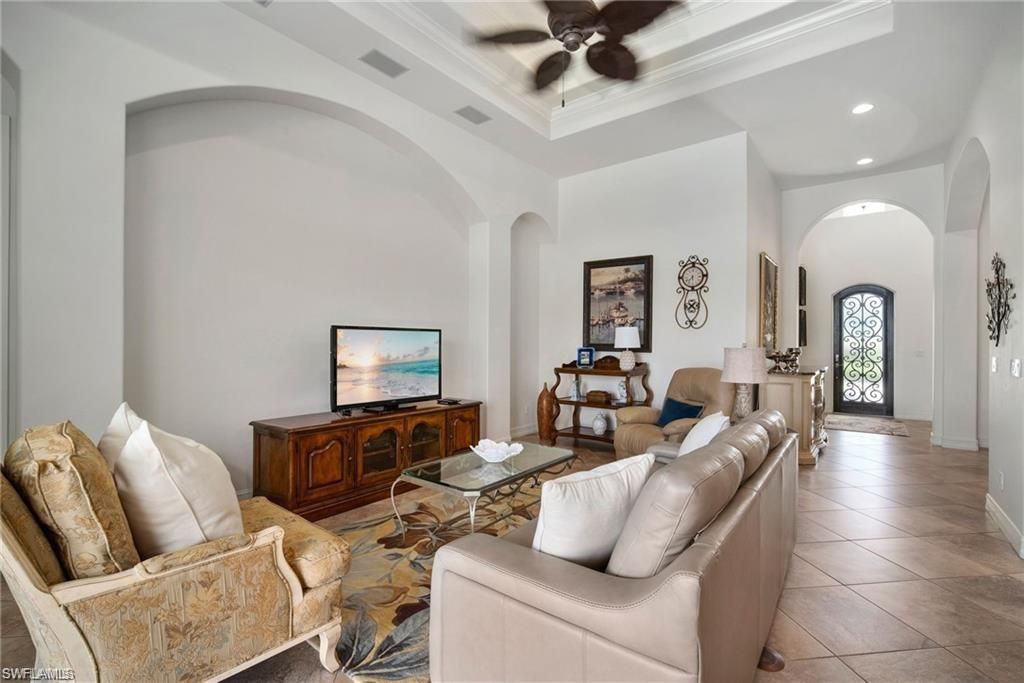 6476 Caldecott Dr, Naples, FL 34113 Photo