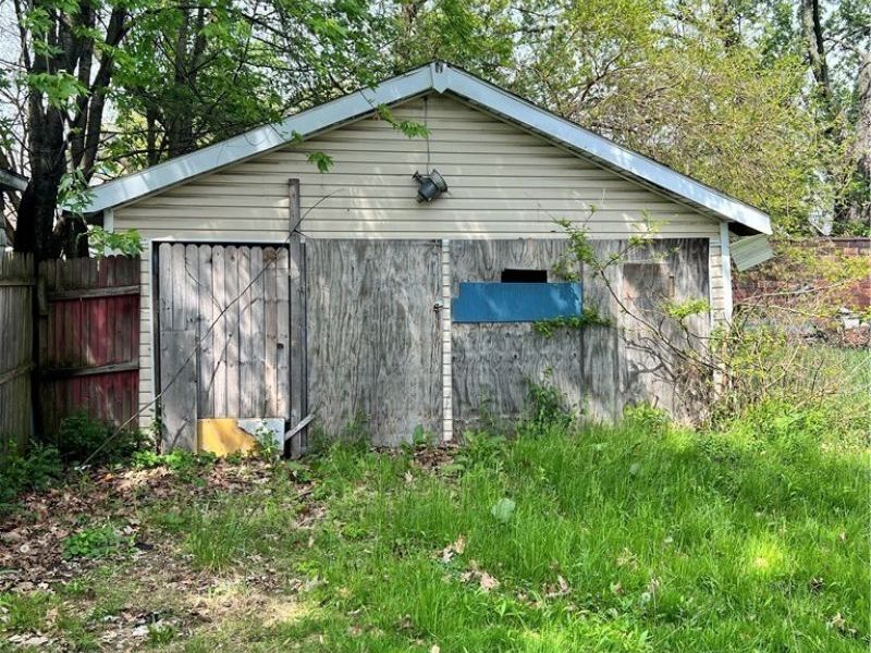 996 Burkhardt Avenue, Akron, OH 44301 Photo 14