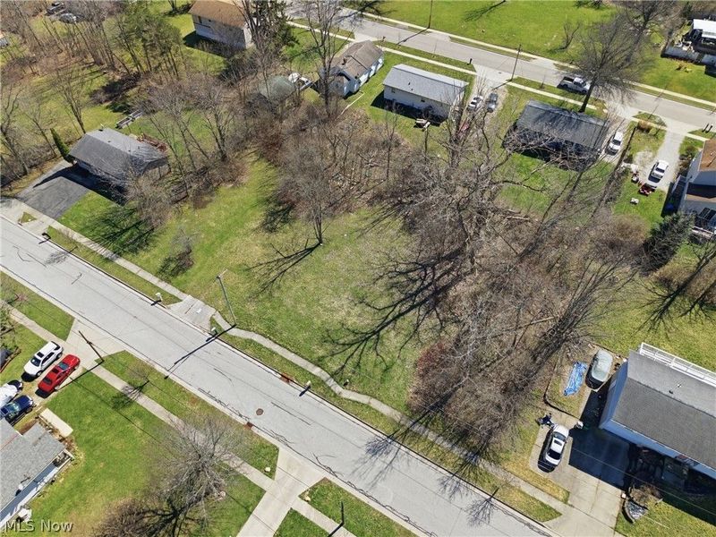 2048 Buchtel Street, Twinsburg, OH 44087 Photo 14