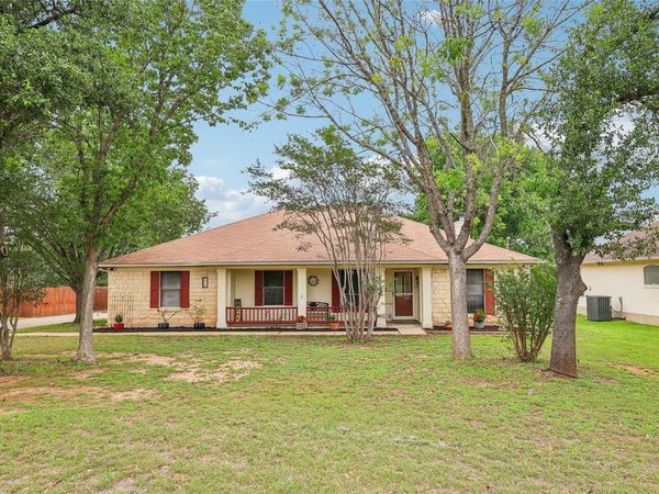 510 Maybrook DR, Buda, TX 78610