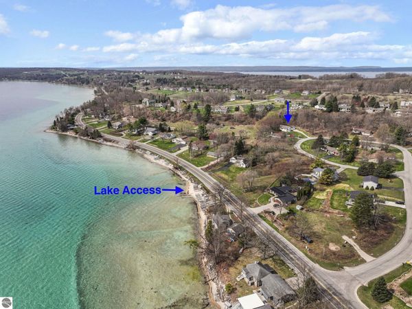 1163 Londolyn Terrace, Traverse City, MI 49686