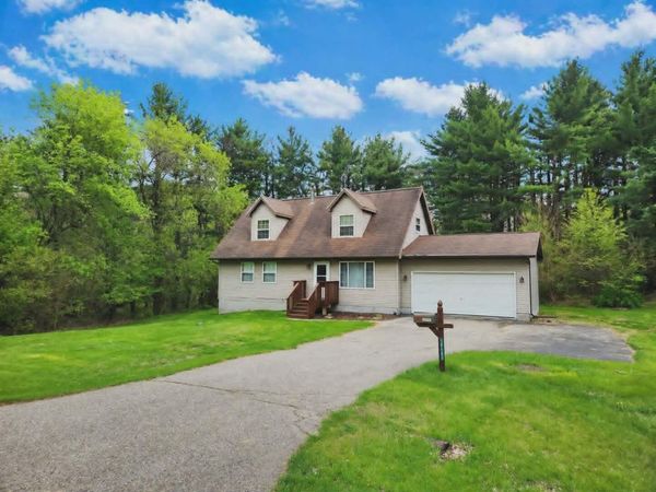 10197 Mizzen Lane, Pleasant Lake, MI 49272