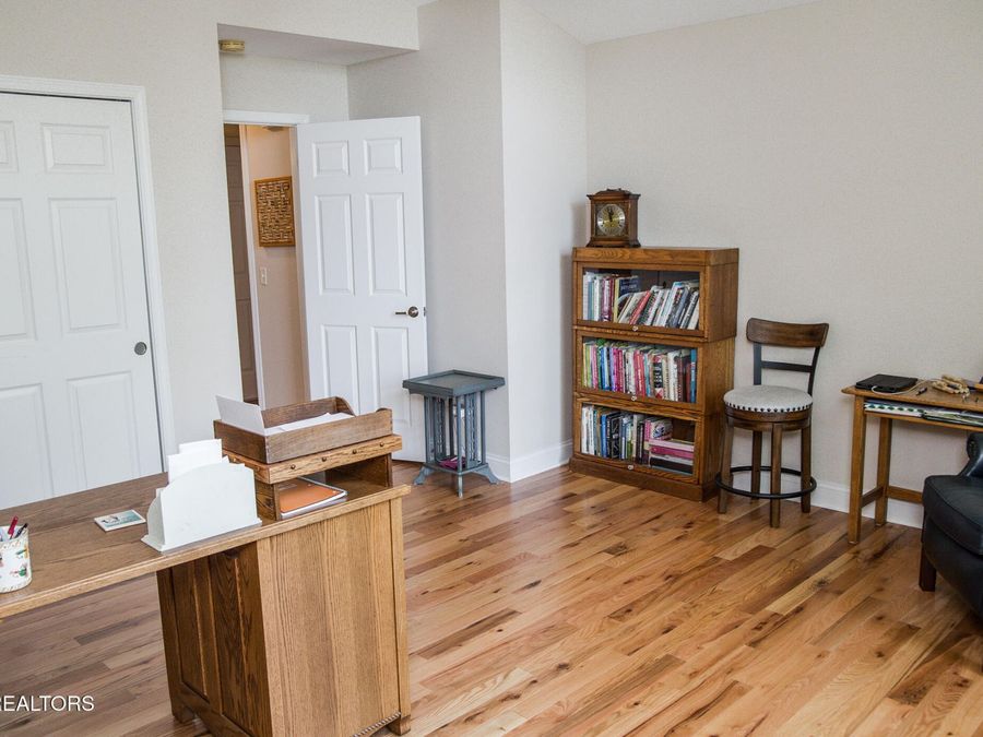 Property Image 35
