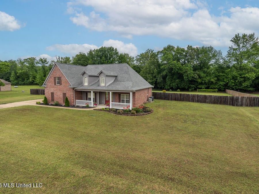 Property Image 4