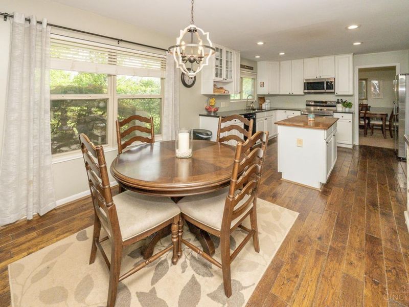5601 Autumn Wynd Lane, Miami Twp, OH 45150 Photo 21