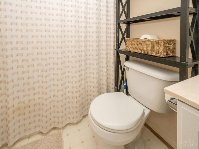 5601 Autumn Wynd Lane, Miami Twp, OH 45150 Photo 67