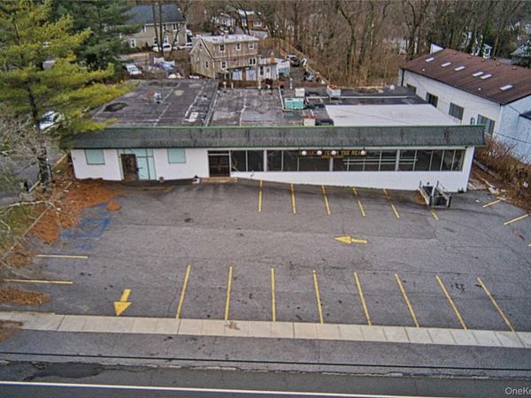 80 E Main Street , Huntington, NY 11743