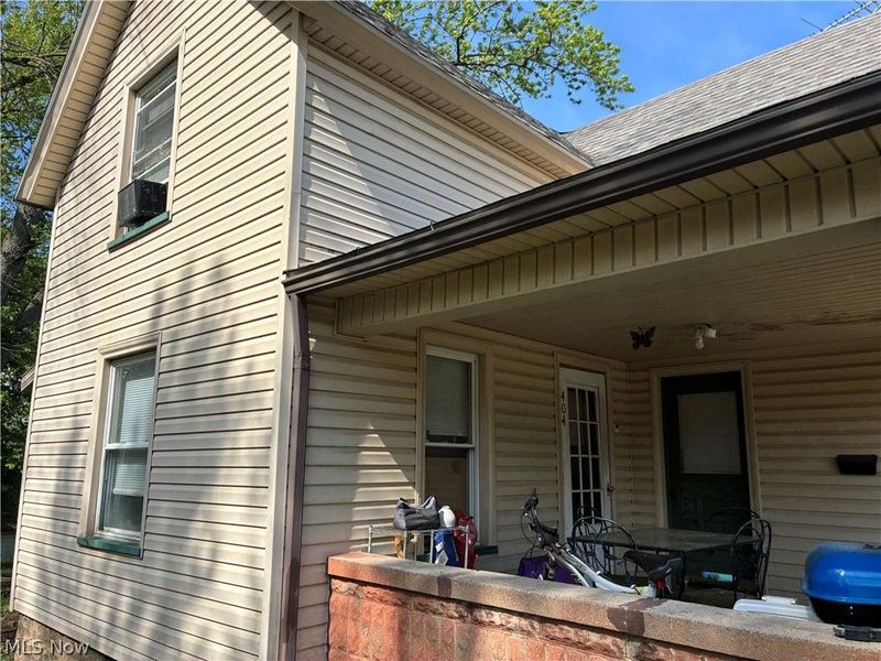 404 Pike Avenue SW, Massillon, OH 44647 Photo 3
