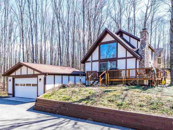 222 Royalview, Harbor Springs, MI 49740