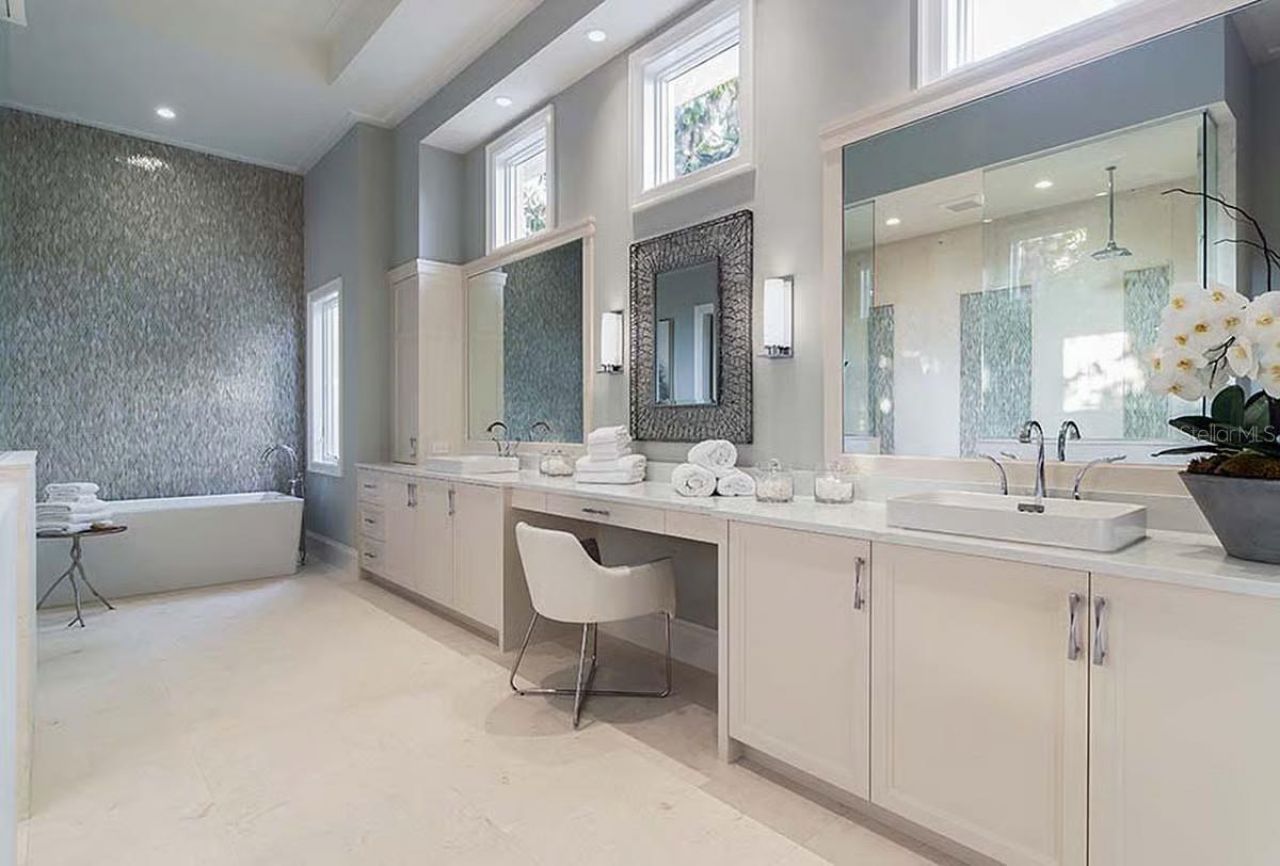 29901 Osprey Court, Tavares, FL 32778 Photo