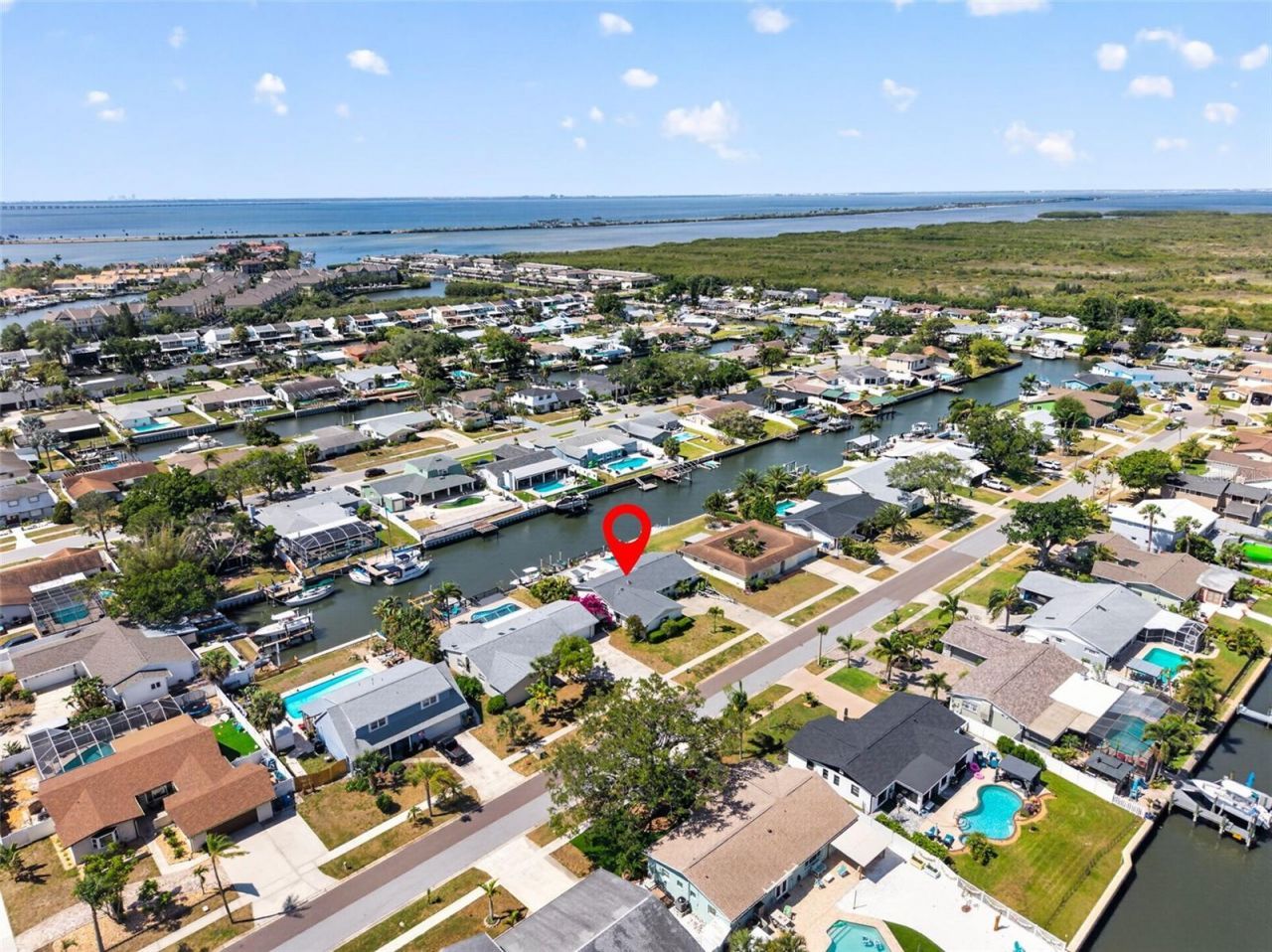 8450 Flagstone Drive, Tampa, FL 33615 Photo