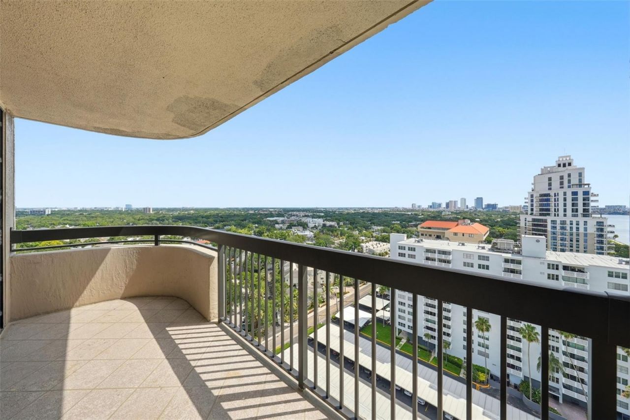 2413 Bayshore Boulevard, Unit 2001, Tampa, FL 33629 Photo
