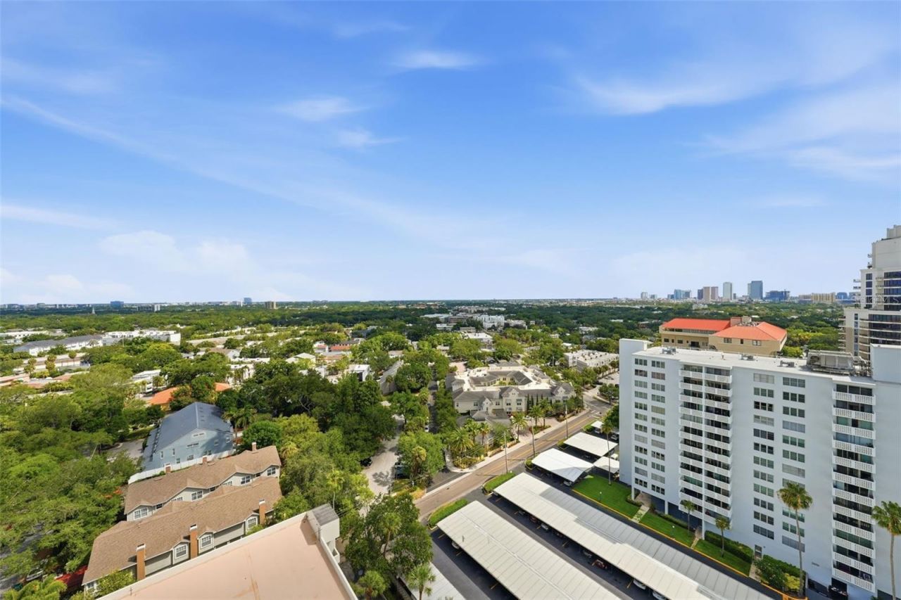 2413 Bayshore Boulevard, Unit 2001, Tampa, FL 33629 Photo