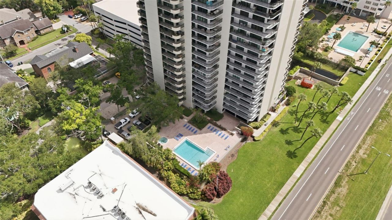 2413 Bayshore Boulevard, Unit 2001, Tampa, FL 33629 Photo