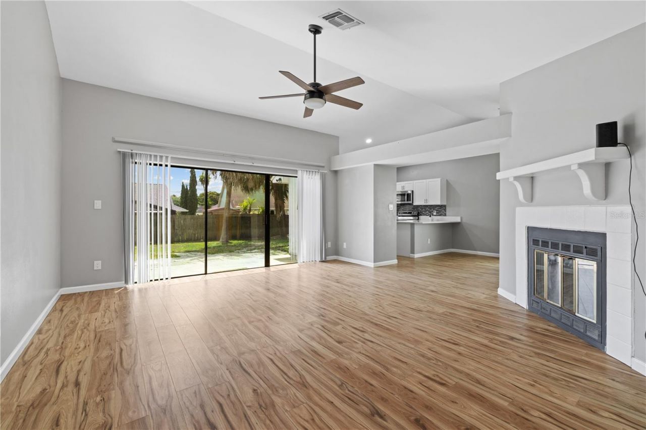 1049 Neely Street, Oviedo, FL 32765 Photo
