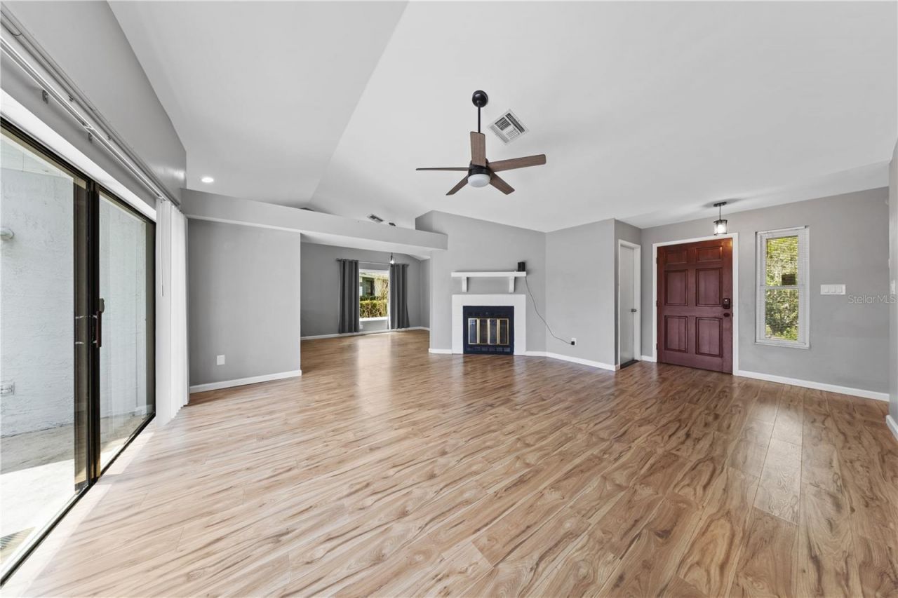 1049 Neely Street, Oviedo, FL 32765 Photo