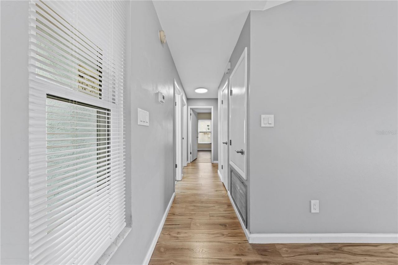 1049 Neely Street, Oviedo, FL 32765 Photo