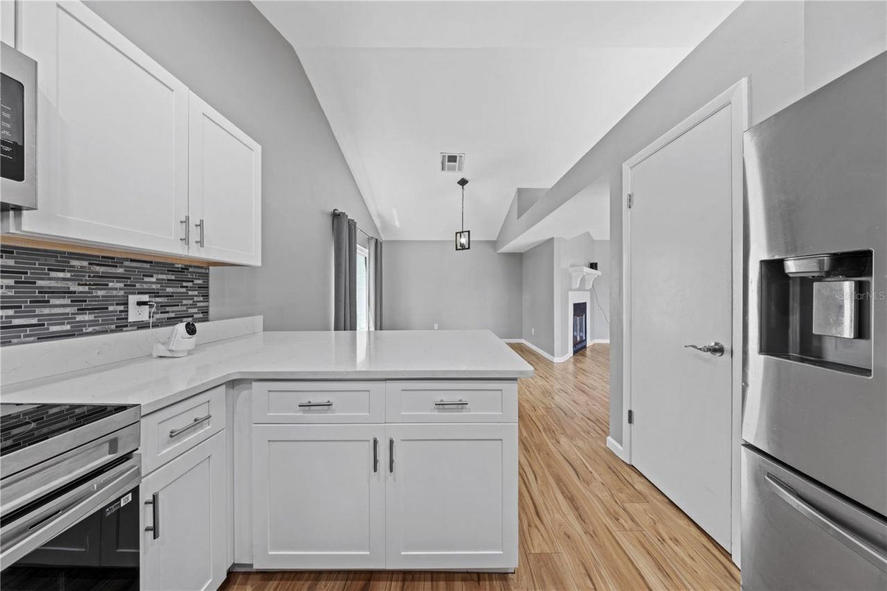 1049 Neely Street, Oviedo, FL 32765 Photo