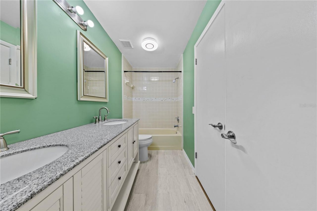 1049 Neely Street, Oviedo, FL 32765 Photo