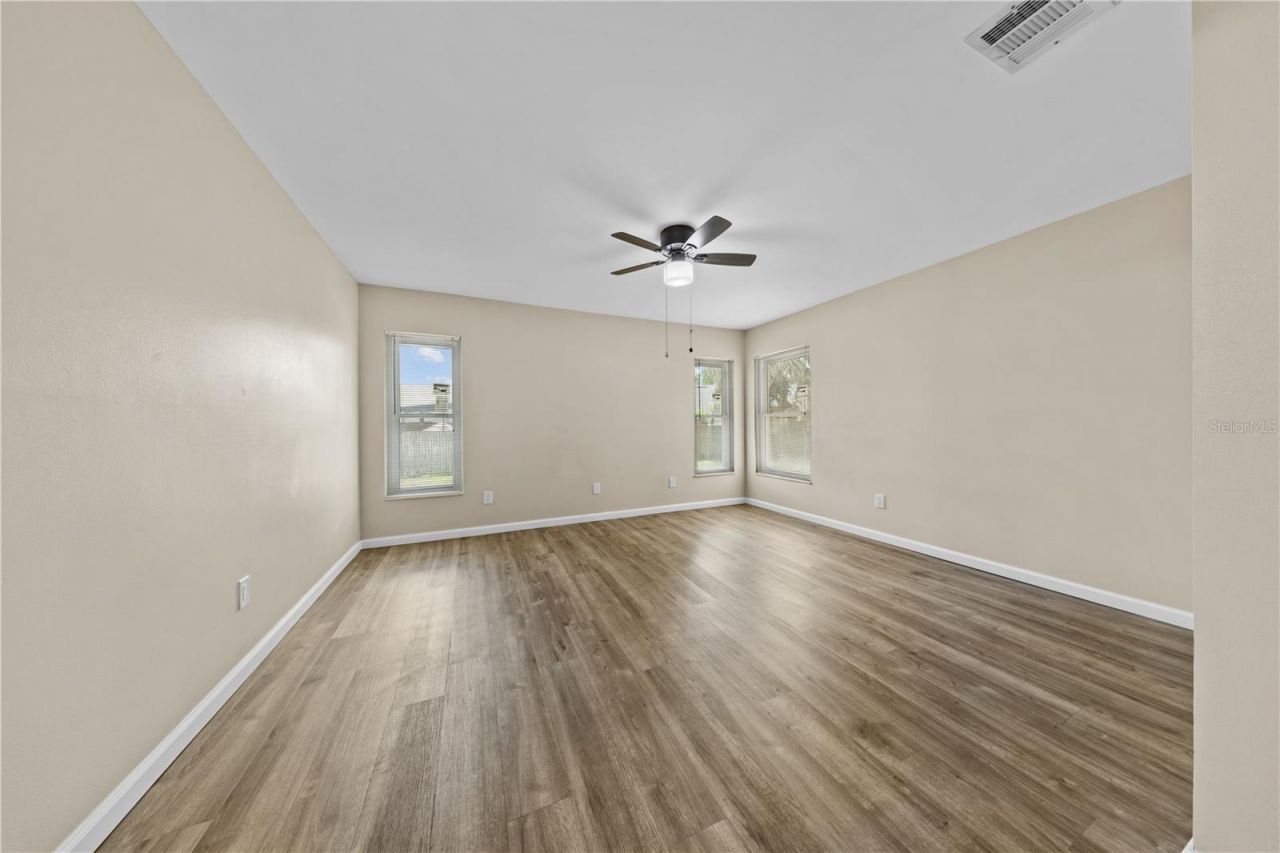 1049 Neely Street, Oviedo, FL 32765 Photo