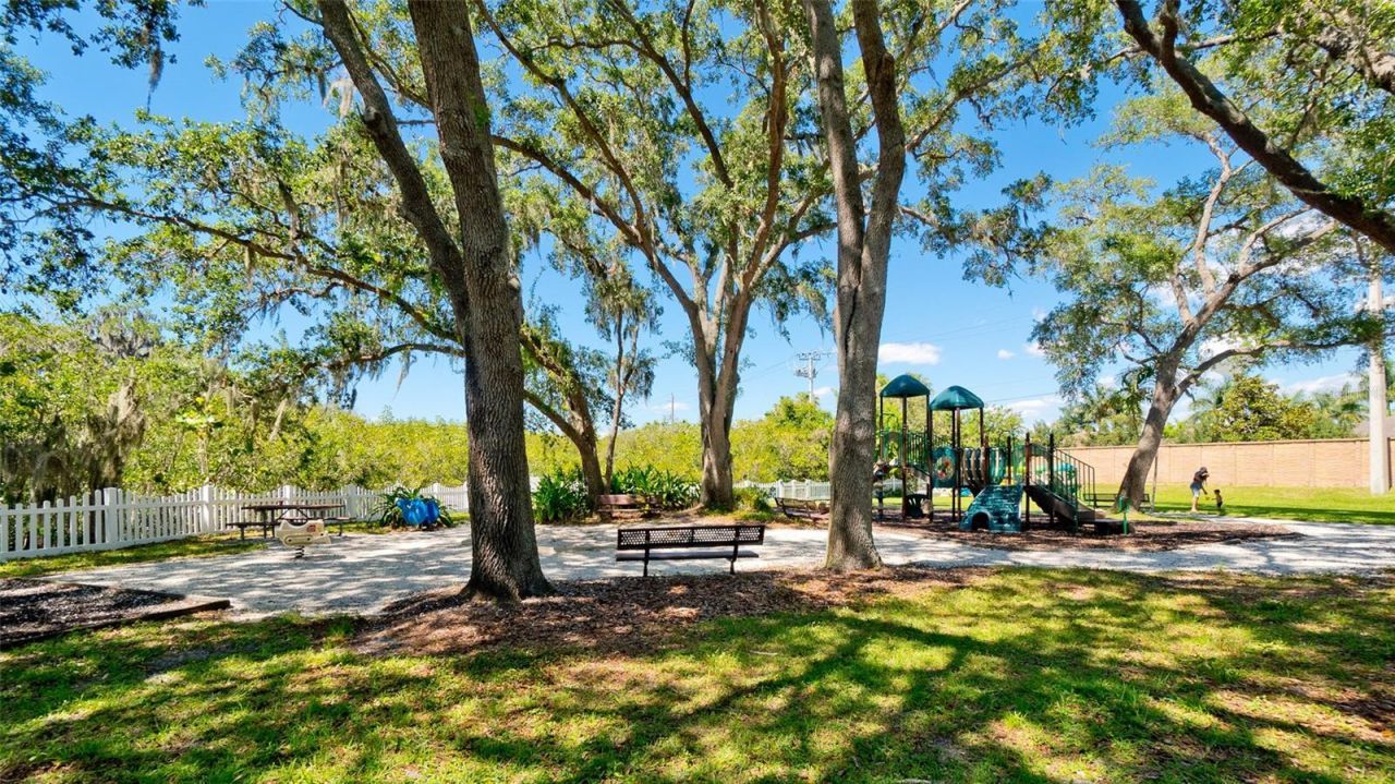 540 Mast Drive , Bradenton, FL 34208 Photo