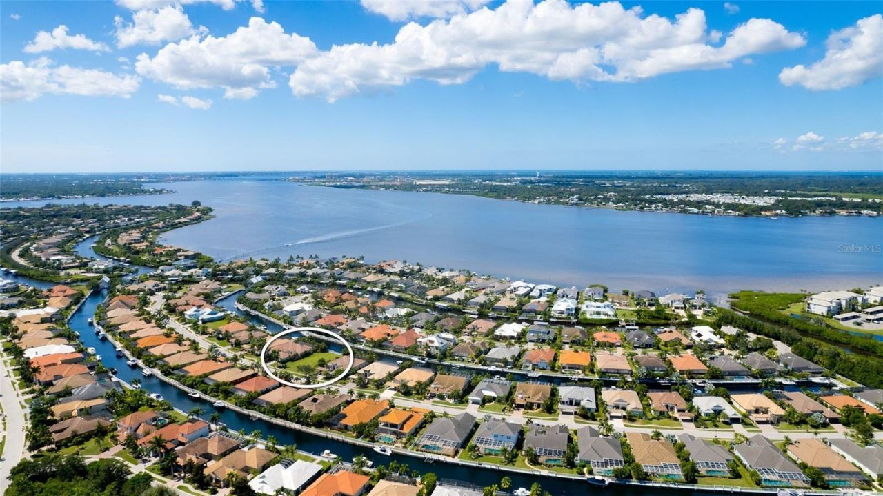 540 Mast Drive , Bradenton, FL 34208 Photo