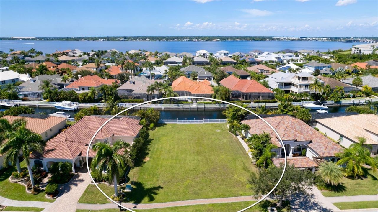 540 Mast Drive , Bradenton, FL 34208 Photo