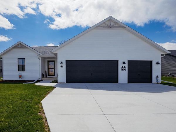 349 PRAIRIE FOX STREET, North Fond Du Lac, WI 54937