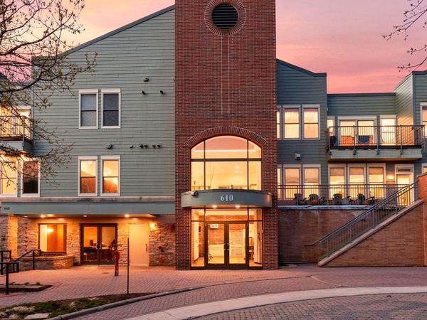 610 Main Street N, Unit 304, Stillwater, MN 55082