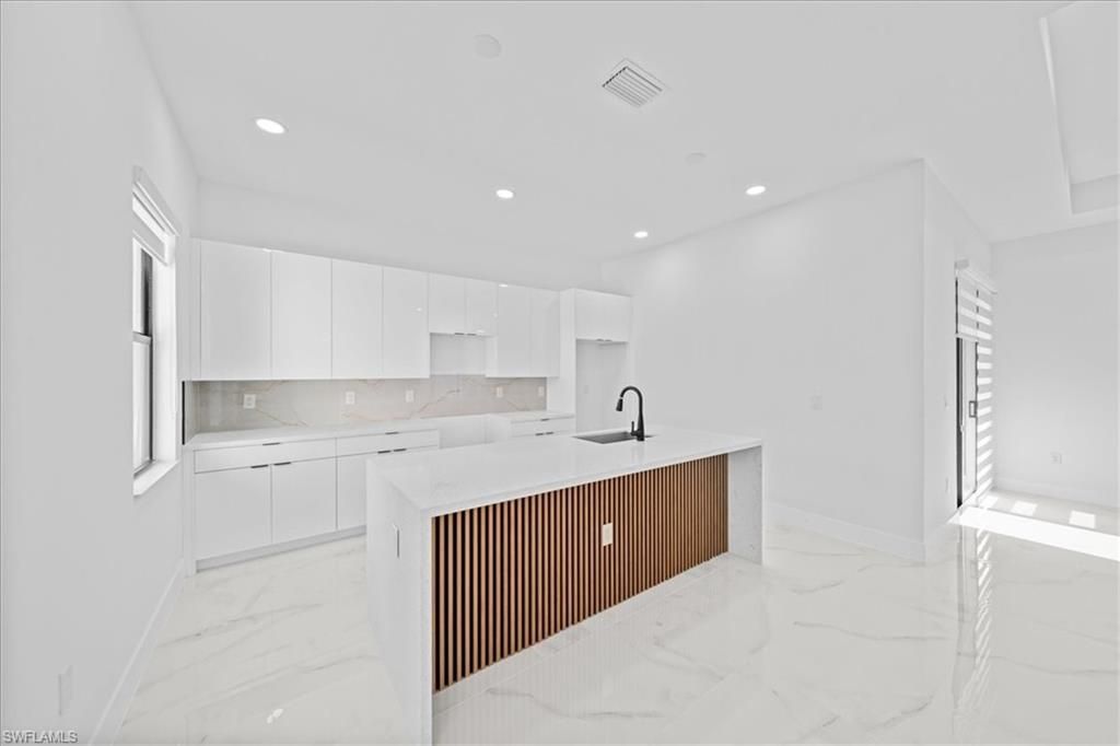 626 Beach Ave S, Lehigh Acres, FL 33974 Photo