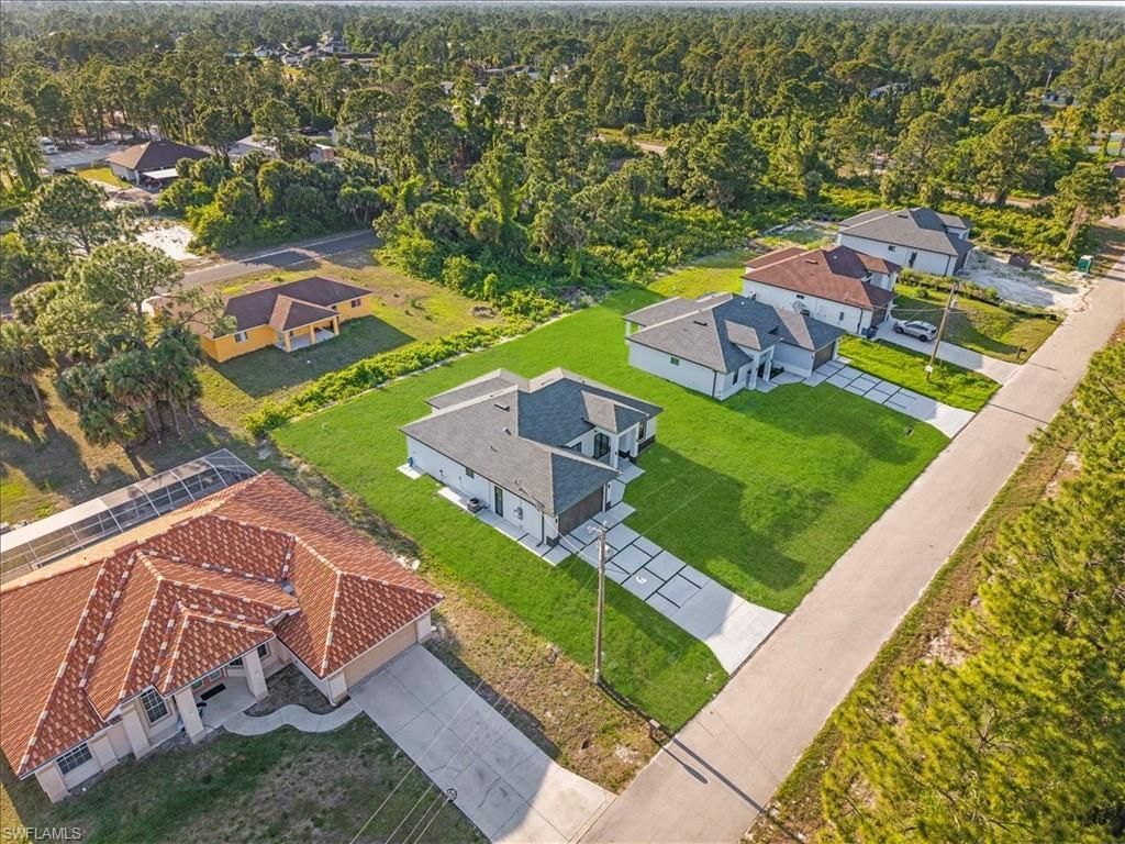 626 Beach Ave S, Lehigh Acres, FL 33974 Photo