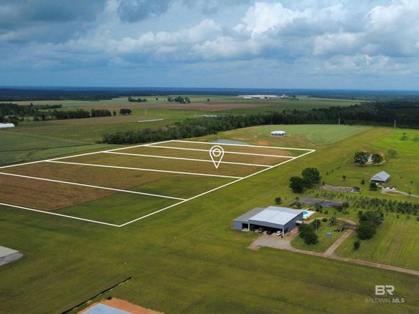 000 Koier Road, Robertsdale, AL 36567