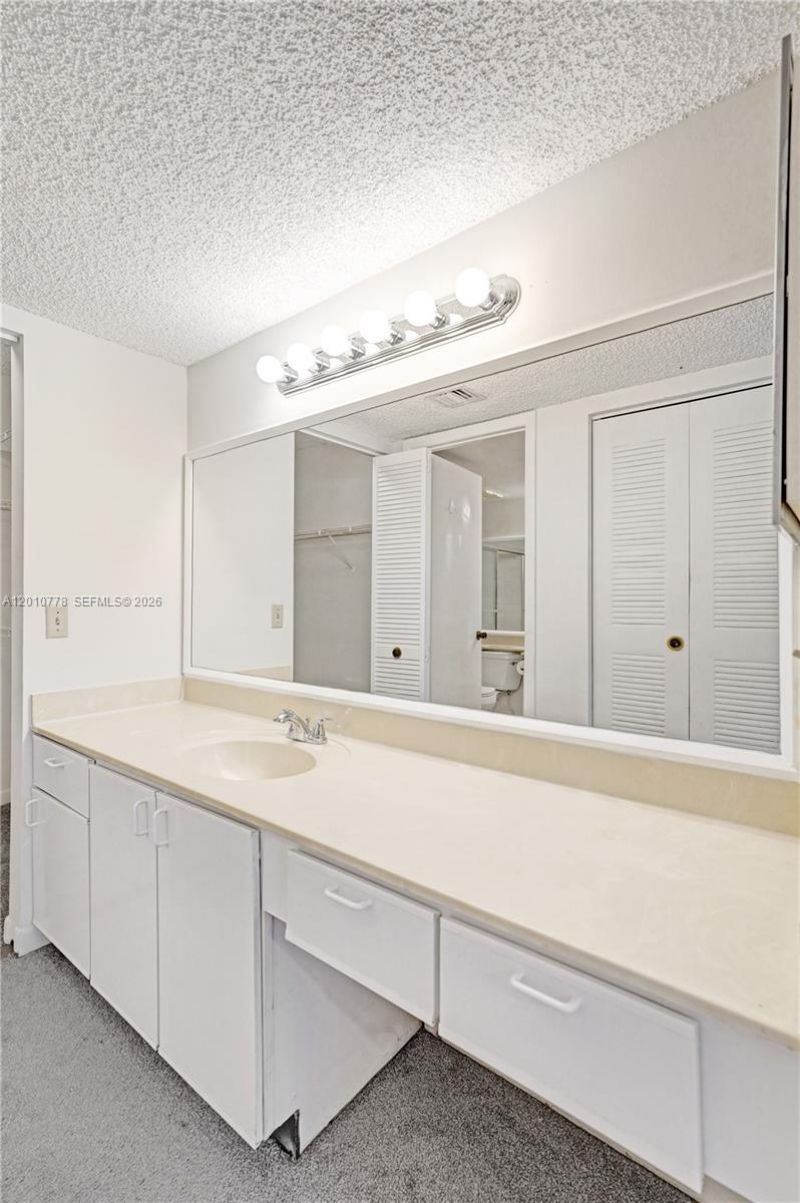 9901 Westview Dr , Unit 325, Coral Springs, FL 33076 Photo