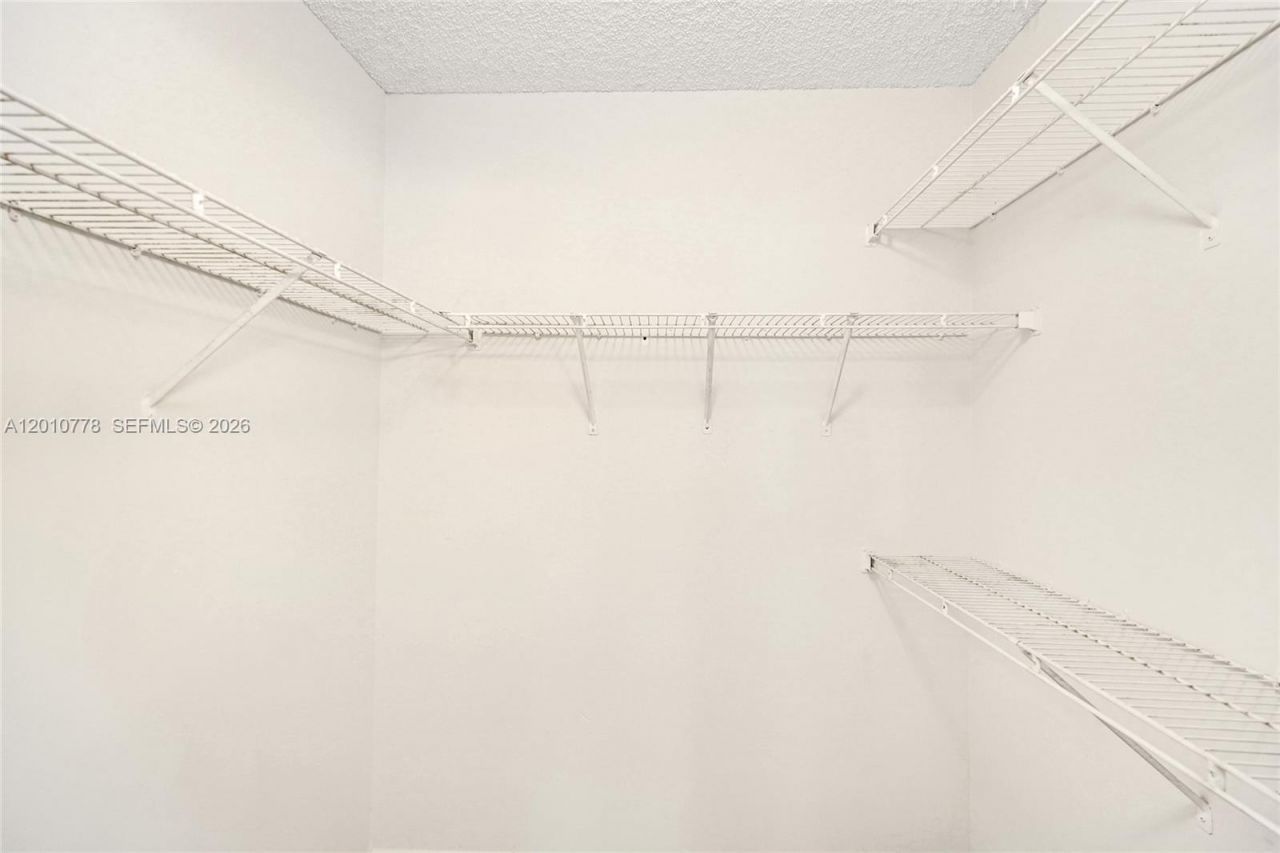 9901 Westview Dr , Unit 325, Coral Springs, FL 33076 Photo