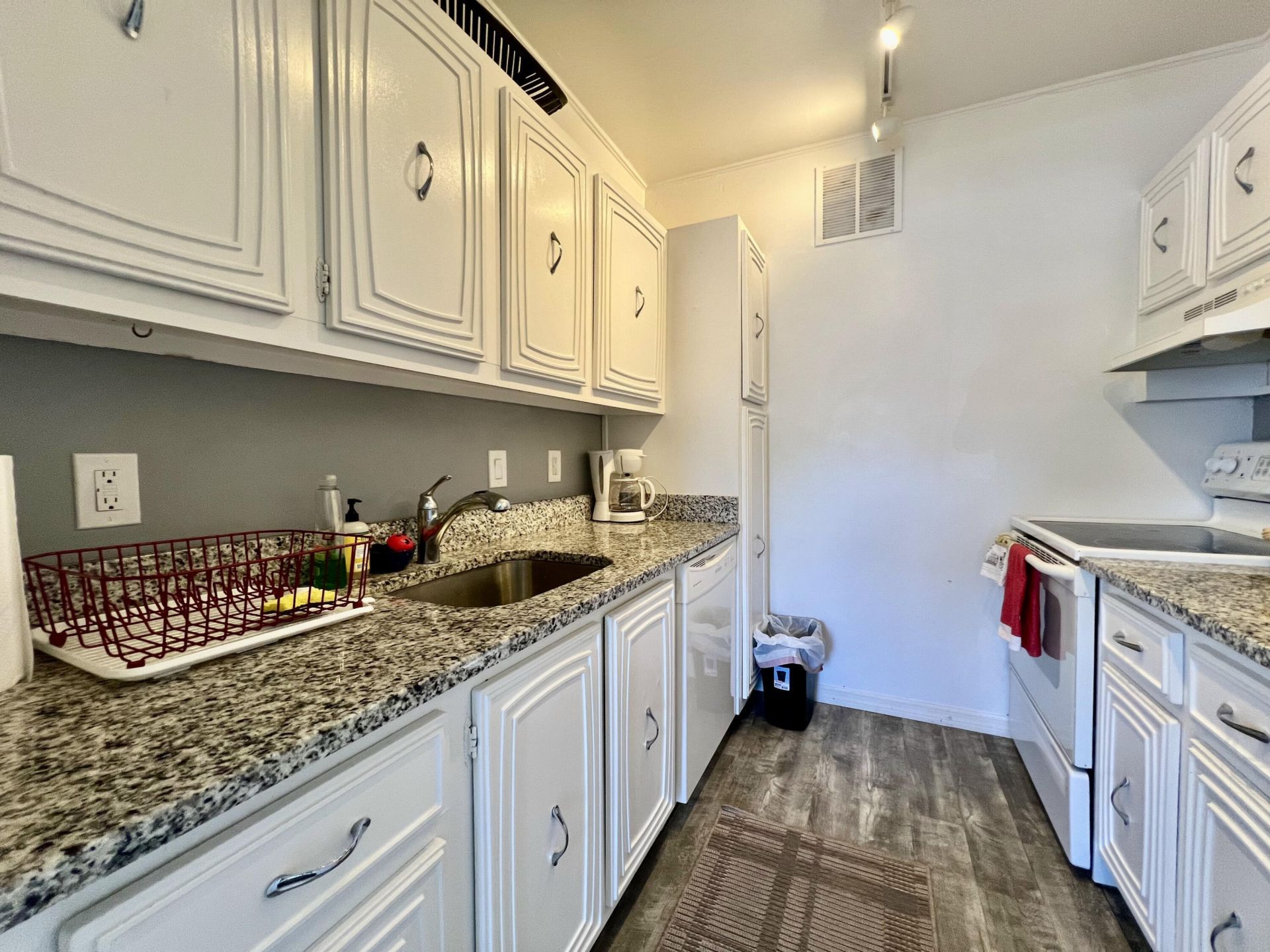 4201 S Ocean Boulevard, South Palm Beach, FL 33480 Photo
