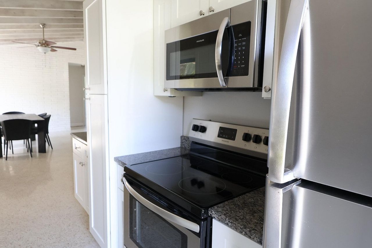 151 Henning Drive, West Palm Beach, FL 33406 Photo