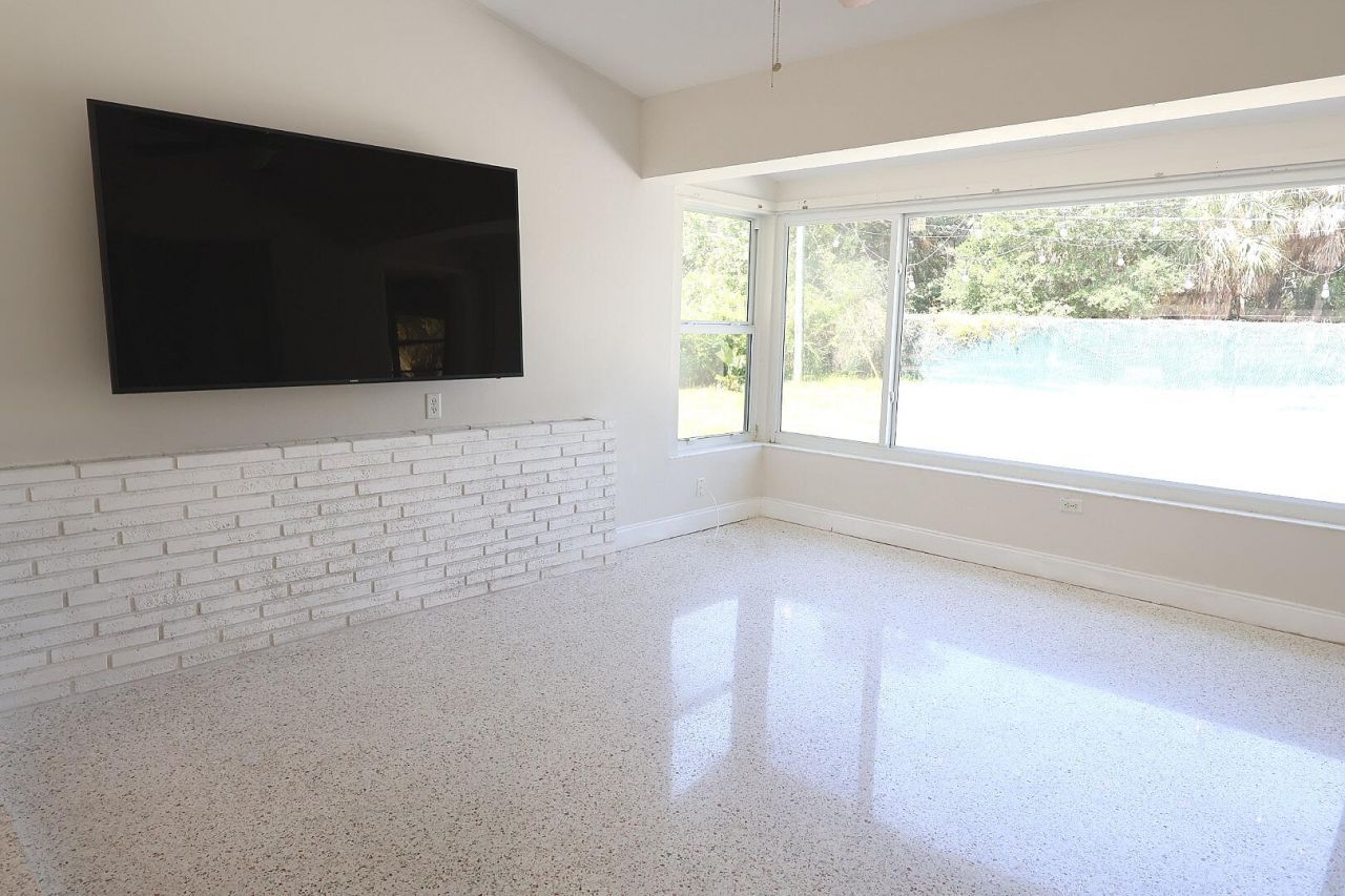 151 Henning Drive, West Palm Beach, FL 33406 Photo