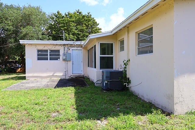 151 Henning Drive, West Palm Beach, FL 33406 Photo