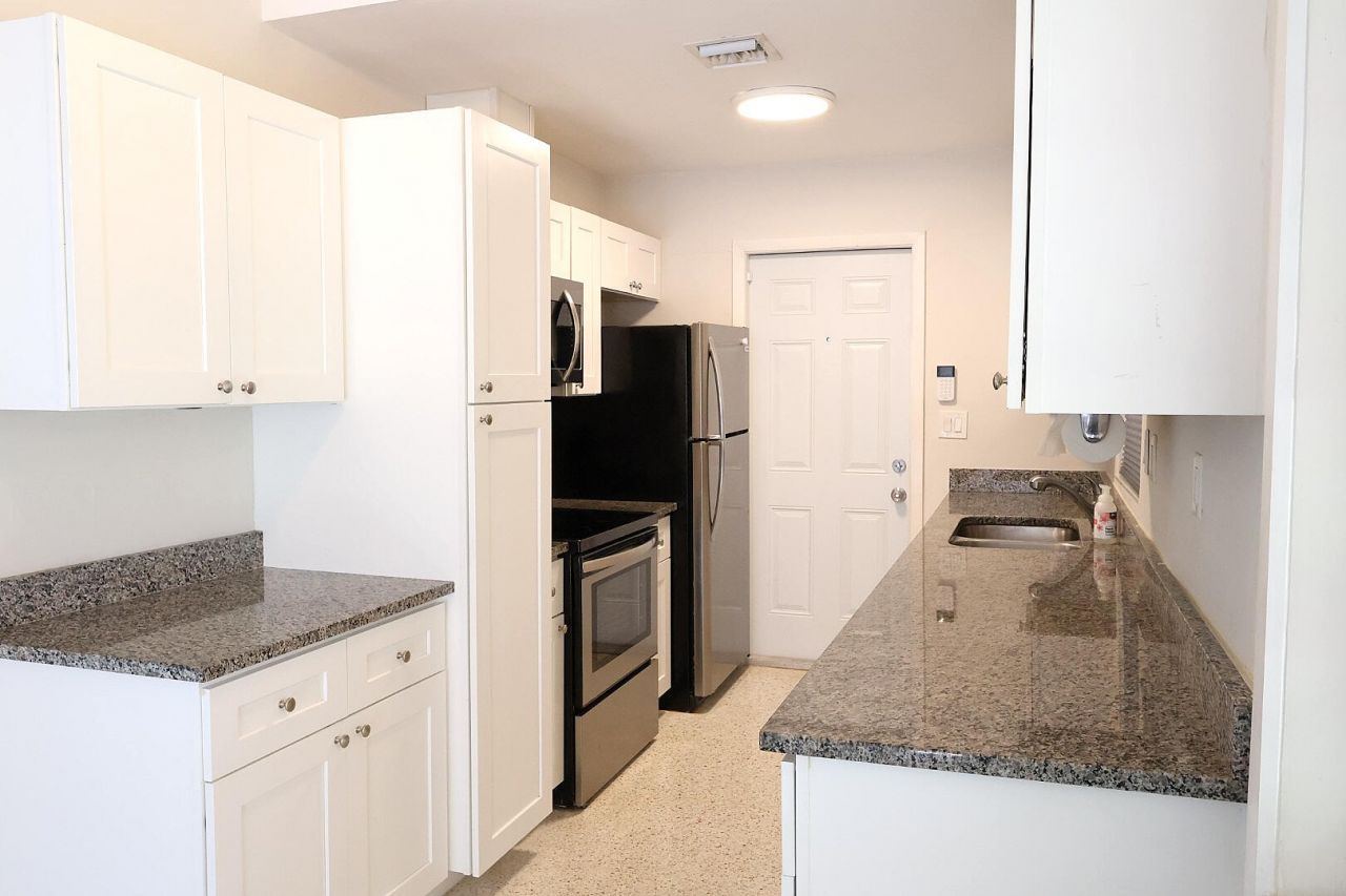 151 Henning Drive, West Palm Beach, FL 33406 Photo