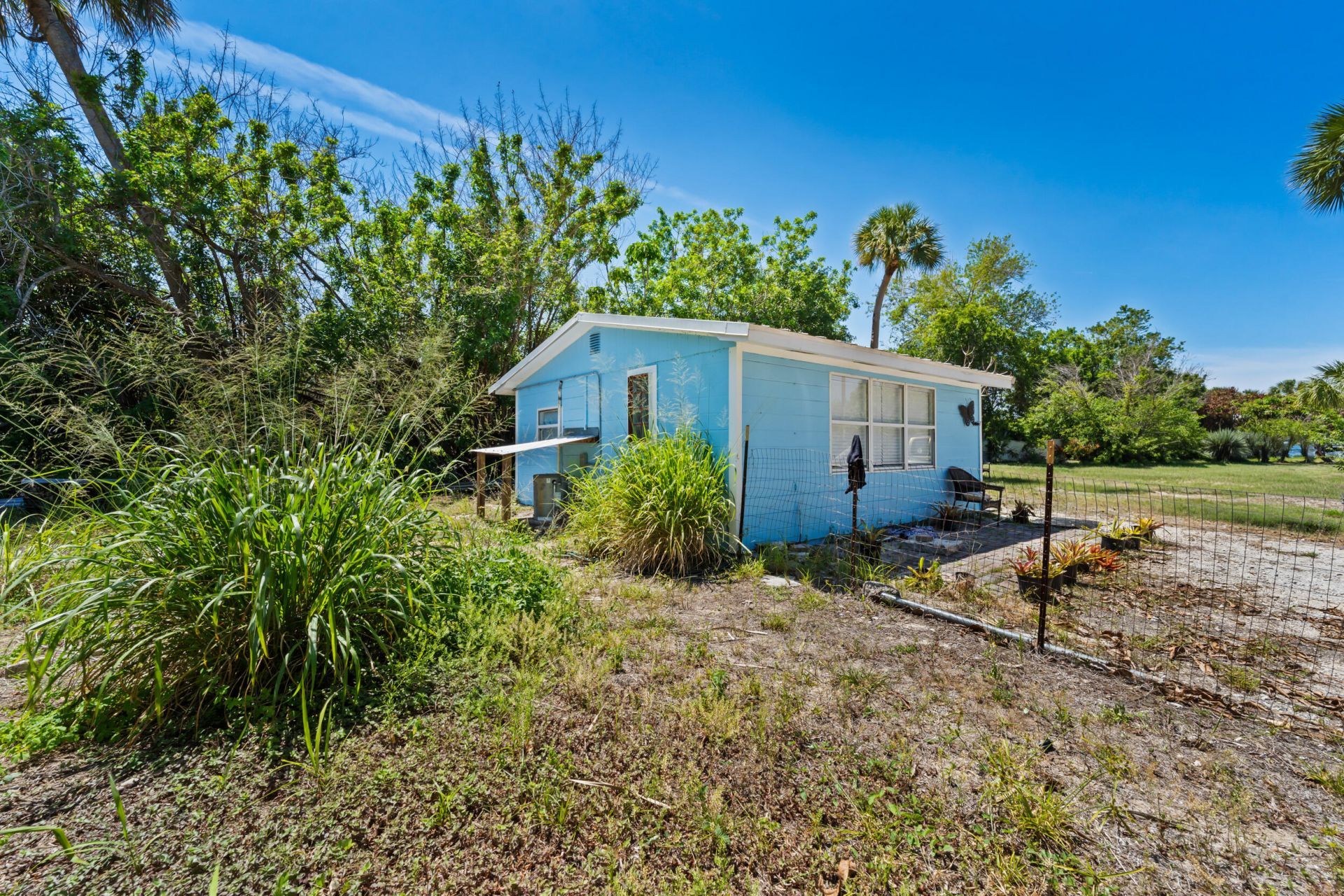 2614 NE Palm Avenue, Jensen Beach, FL 34957 Photo