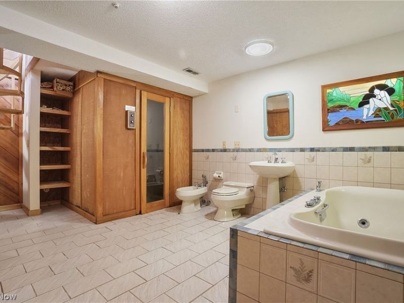 12376 Heath Road, Chesterland, OH 44026 Photo 35