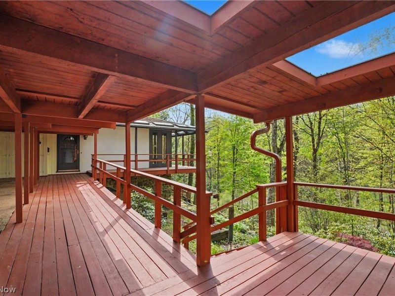 12376 Heath Road, Chesterland, OH 44026 Photo 6