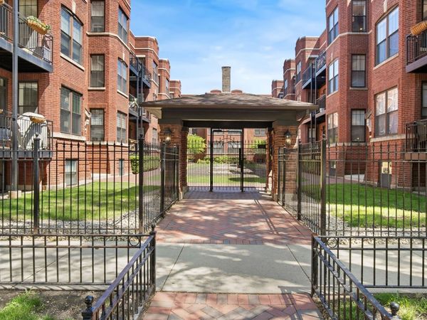 2701 N Mildred Avenue , Unit 3B, Chicago, IL 60614