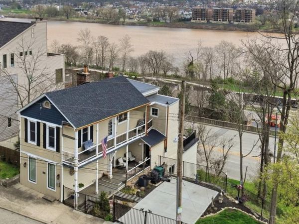 1221 Martin Drive, Cincinnati, OH 45202