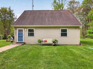 5896 Erie Street, Coloma, MI 49038