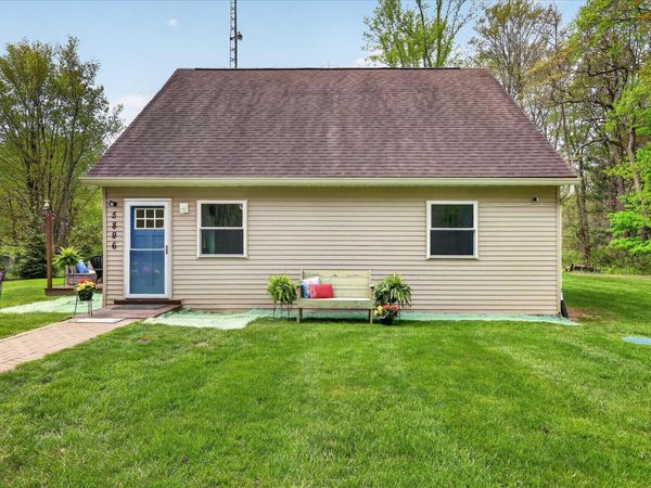 5896 Erie Street, Coloma, MI 49038