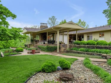 150 Pine Hill Drive, Morehead, KY 40351